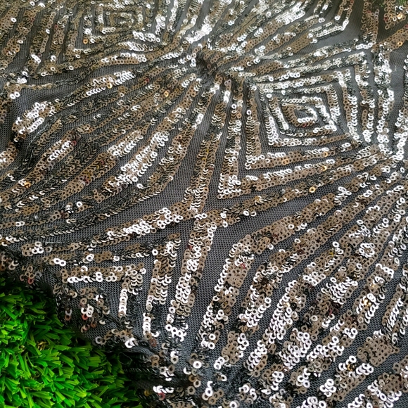 NWOT Dynamite Classy LongSleeve Black Sequin Dress - Picture 4 of 5